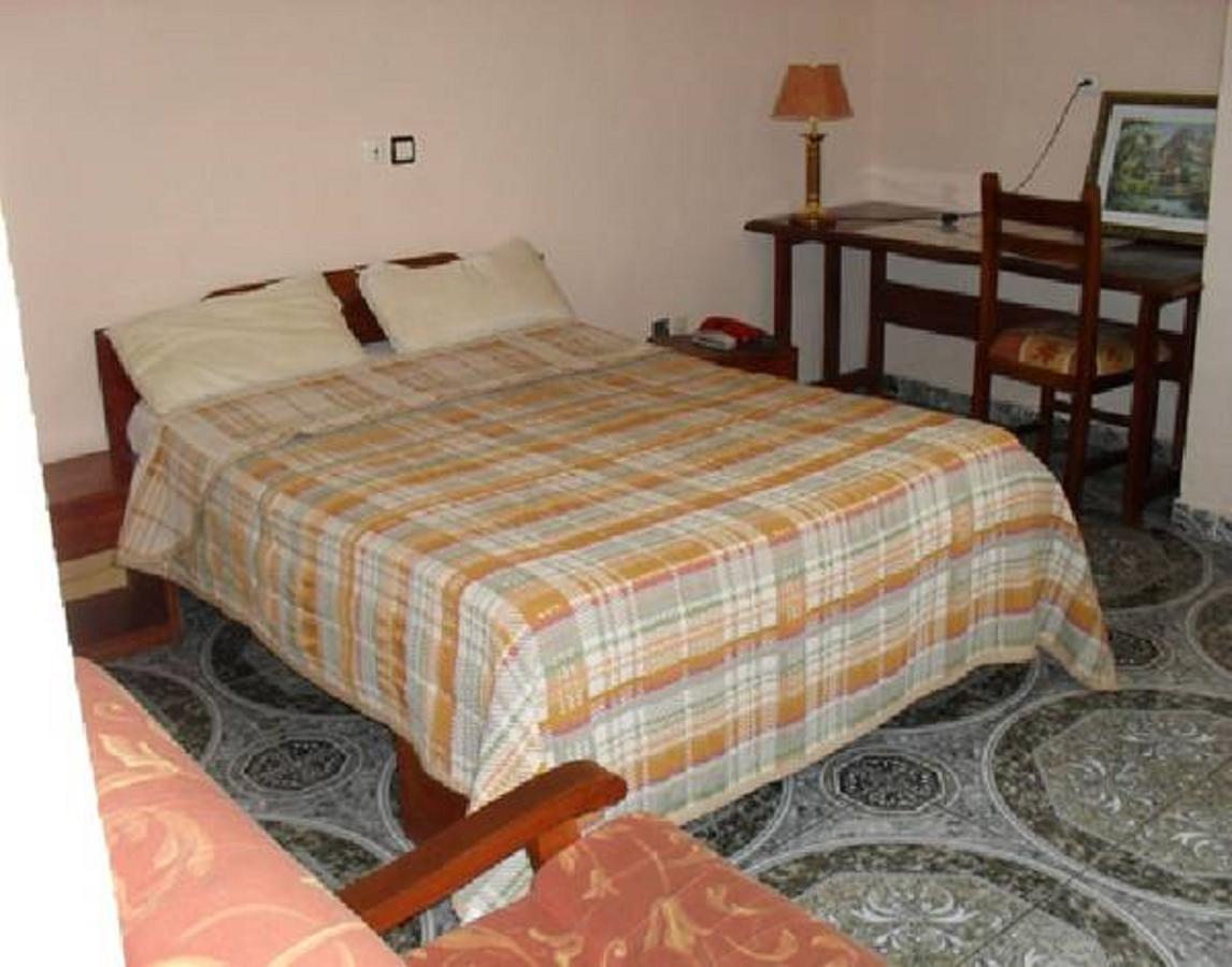 Meumi Palace Yaounde Exterior photo