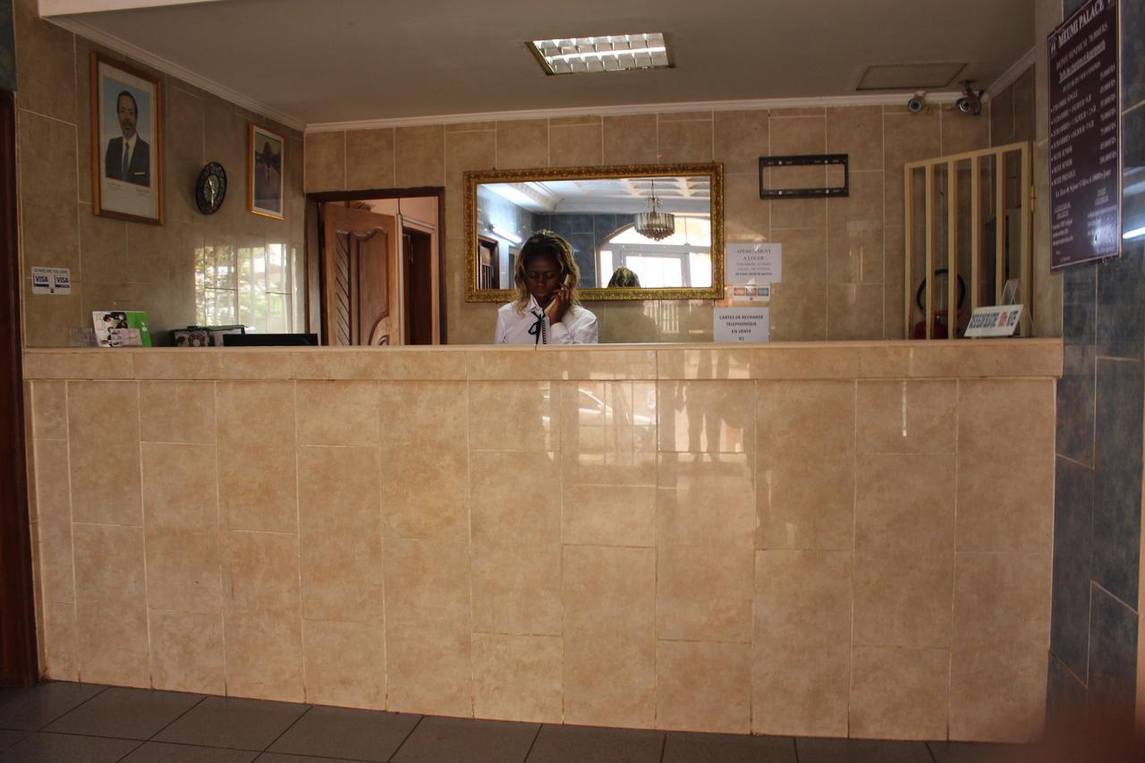 Meumi Palace Yaounde Exterior photo